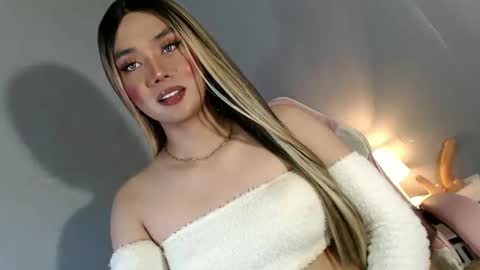 lovers moon22 online show from 01/08/25, 10:58