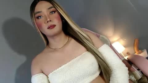 lovers moon22 online show from 01/22/25, 10:05