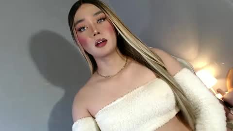 lovers moon22 online show from 01/28/25, 10:12