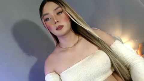 lovers moon22 online show from 02/03/25, 11:15