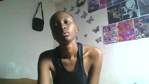 Snapshot of lovers_oncam chatting on 06/28/26, 04:51 RedJoy online show from 06/28/26, 04:51