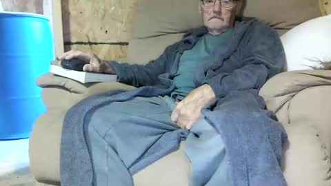 just here to have fun and cum online show from 11/05/25, 12:16