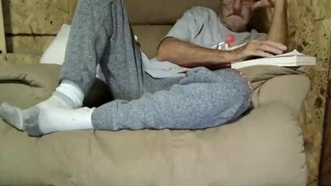 just here to have fun and cum online show from 11/06/25, 11:00