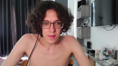 Snapshot of lovesomecookies chatting on 03/26/26, 05:35 LovesomeCookie online show from 03/26/26, 05:35