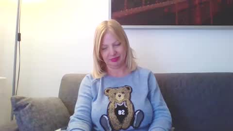 Snapshot of lovestar544963 chatting on 12/09/24, 02:28 Marlyn online show from 12/09/24, 02:28