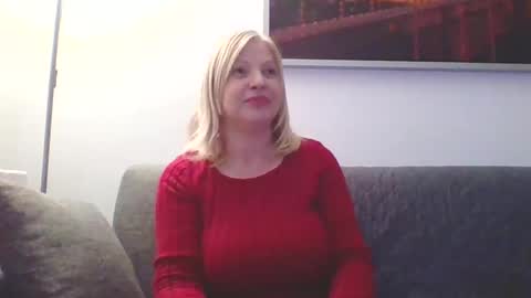 Snapshot of lovestar544963 chatting on 01/07/25, 09:25 Marlyn online show from 01/07/25, 09:25