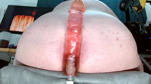 Snapshot of lovesurass2 chatting on 12/15/24, 08:15 lovesurass2 online show from 12/15/24, 08:15