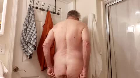 Snapshot of lovetobeseen9 chatting on 10/02/25, 12:45 Lovetobeseen9 online show from 10/02/25, 12:45