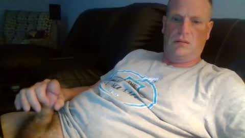 lovetocum37 online show from 05/19/26, 02:40