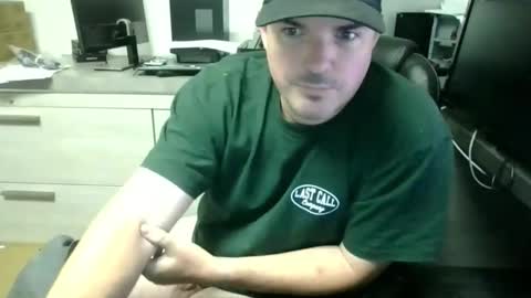 Snapshot of lovetofps chatting on 12/02/25, 11:23 Love2Game online show from 12/02/25, 11:23