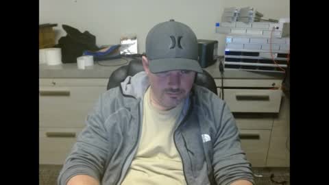 Love2Game online show from 05/06/26, 02:29