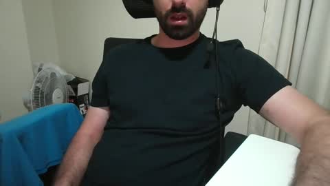 lovetojiz933 online show from 12/10/24, 12:06