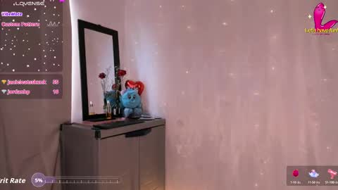 Snapshot of lovexxxdanna chatting on 10/01/25, 06:47 Danna online show from 10/01/25, 06:47