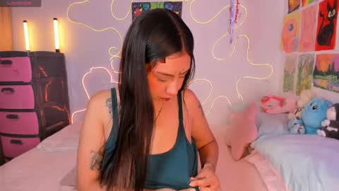 Snapshot of lovexxxdanna chatting on 04/10/26, 12:21 Danna online show from 04/10/26, 12:21