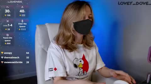 Snapshot of lovey_dove_ chatting on 03/16/26, 05:44 Lovey online show from 03/16/26, 05:44