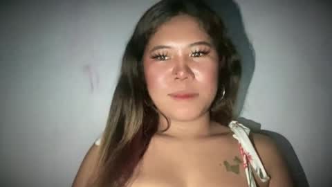 Snapshot of loveymerry chatting on 02/06/26, 05:05 merry online show from 02/06/26, 05:05