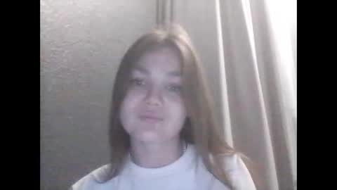 Snapshot of loviesimone chatting on 09/10/25, 09:26 loviesimone online show from 09/10/25, 09:26