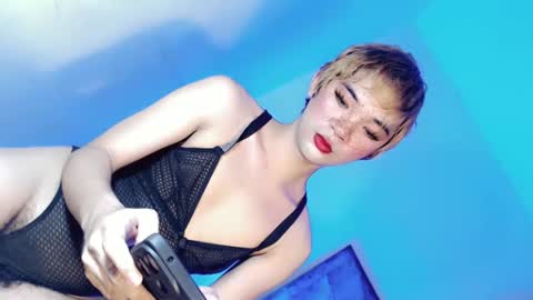 Snapshot of lovingmonaru969 chatting on 01/10/25, 11:22 Lovingmonaru969 online show from 01/10/25, 11:22