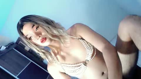 Snapshot of lovingmonaru969 chatting on 10/02/25, 02:24 Lovingmonaru969 online show from 10/02/25, 02:24