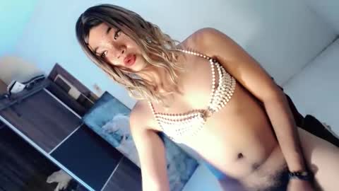 Snapshot of lovingmonaru969 chatting on 10/06/25, 11:29 Lovingmonaru969 online show from 10/06/25, 11:29