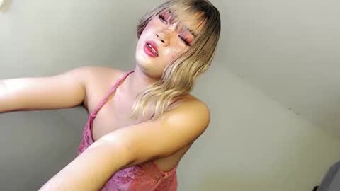 Snapshot of lovingmonaru969 chatting on 02/17/26, 02:57 Lovingmonaru969 online show from 02/17/26, 02:57