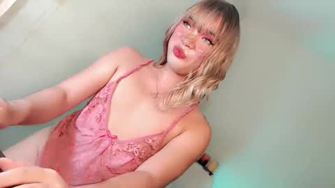 Snapshot of lovingmonaru969 chatting on 03/22/26, 03:48 Lovingmonaru969 online show from 03/22/26, 03:48