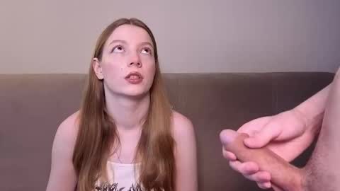 Snapshot of lovirss chatting on 03/12/26, 12:00 lovirss online show from 03/12/26, 12:00