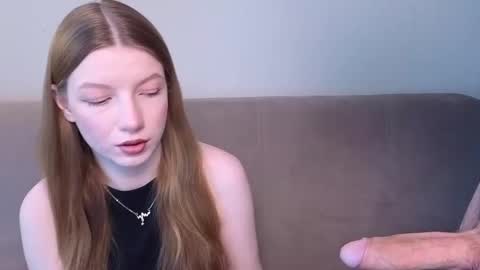 Snapshot of lovirss chatting on 03/19/26, 09:24 lovirss online show from 03/19/26, 09:24