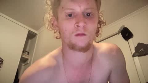 lowkey42011 online show from 11/03/25, 04:52