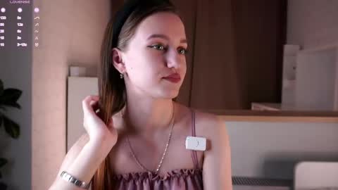 Amelia online show from 04/29/26, 12:09