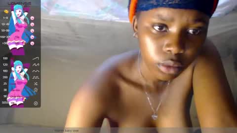 Snapshot of loyalcutick chatting on 02/14/25, 03:33 loyalcutic online show from 02/14/25, 03:33