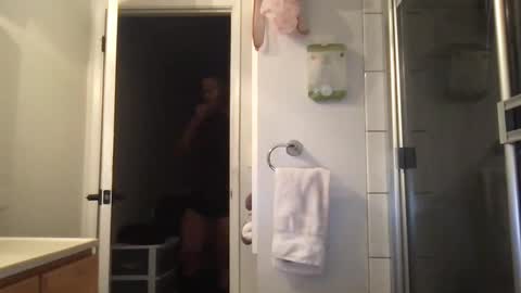 Snapshot of loyaltywashere chatting on 12/24/24, 03:16 Dynasty online show from 12/24/24, 03:16