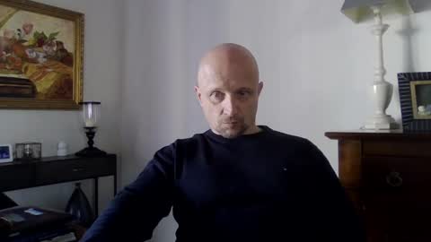 Snapshot of lrda49 chatting on 02/03/25, 12:14 Espigle online show from 02/03/25, 12:14