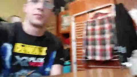 Snapshot of lshot_d chatting on 12/07/24, 12:02 Lshot D online show from 12/07/24, 12:02