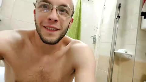 Snapshot of lshot_d chatting on 01/02/25, 11:49 Lshot D online show from 01/02/25, 11:49