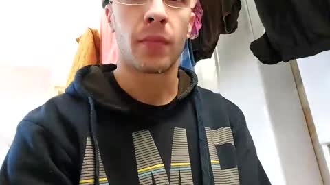 Snapshot of lshot_d chatting on 01/15/25, 08:51 Lshot D online show from 01/15/25, 08:51