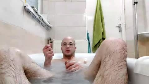 Snapshot of lshot_d chatting on 02/11/25, 07:27 Lshot D online show from 02/11/25, 07:27