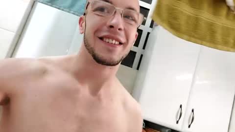 Snapshot of lshot_d chatting on 02/19/25, 06:00 Lshot D online show from 02/19/25, 06:00