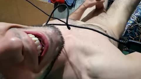 Snapshot of lshot_d chatting on 11/04/25, 01:43 Lshot D online show from 11/04/25, 01:43