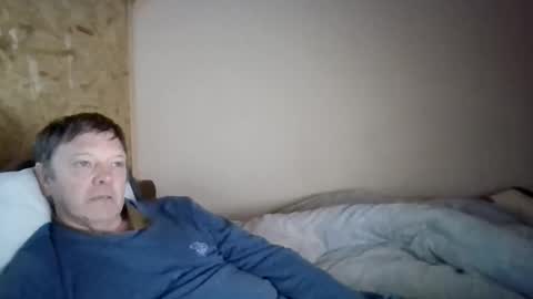 lu485947452685 online show from 11/18/25, 02:21