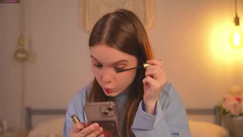 Lu 3 online show from 10/09/25, 08:12