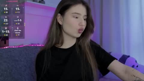 Snapshot of lua__19 chatting on 03/20/26, 02:00 Lua online show from 03/20/26, 02:00