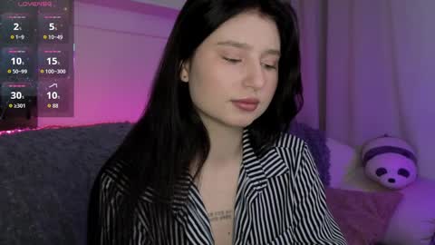 Snapshot of lua__19 chatting on 04/06/26, 03:04 Lua online show from 04/06/26, 03:04