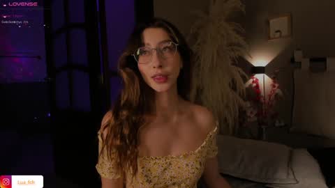 Snapshot of lua_ferch_ chatting on 12/24/24, 01:50  ---Goys incredible photographs online show from 12/24/24, 01:50
