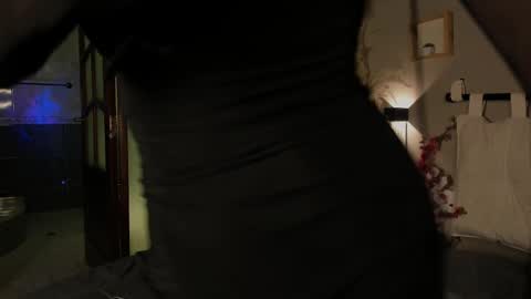Snapshot of lua_ferch_ chatting on 02/19/25, 04:11  ---Goys incredible photographs online show from 02/19/25, 04:11