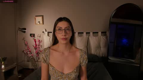 Snapshot of lua_ferch_ chatting on 03/04/25, 12:55  ---Goys incredible photographs online show from 03/04/25, 12:55