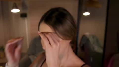 Snapshot of lua_ferch_ chatting on 03/05/26, 01:40 ---Goys incredible photographs online show from 03/05/26, 01:40