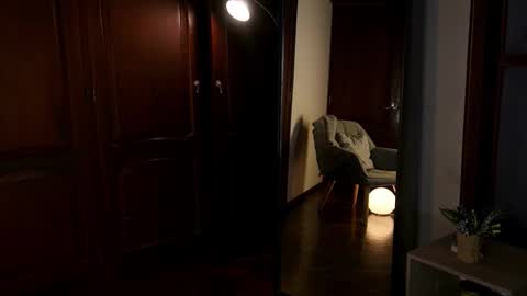 Snapshot of lua_ferch_ chatting on 03/30/26, 03:57 ---Goys incredible photographs online show from 03/30/26, 03:57