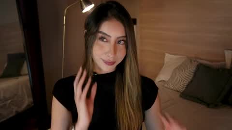 Snapshot of lua_ferch_ chatting on 04/01/26, 02:58 ---Goys incredible photographs online show from 04/01/26, 02:58