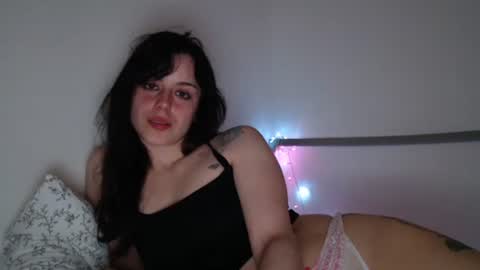 luana online show from 09/17/25, 09:38